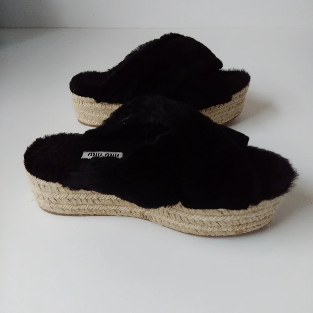 - Miu Miu Shearling Espadrilles. Size 7. Excellent Condition.